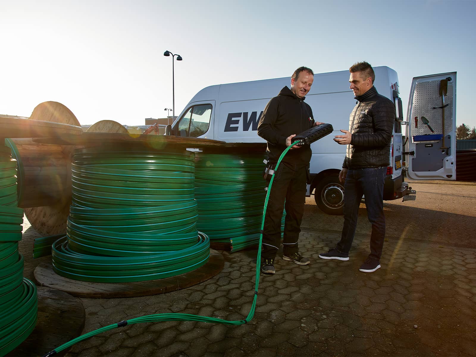 Montører snakker om fiber